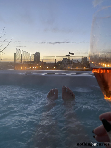 Beautiful cute redheaded babe Lucy Vixen shows her grand juggs in the rooftop jacuzzi - #6052