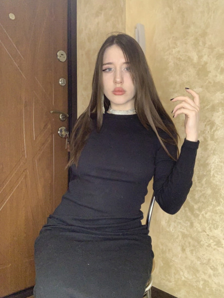 OnlyFans bitch woman Anika featuring whore chick Anika XXX Images