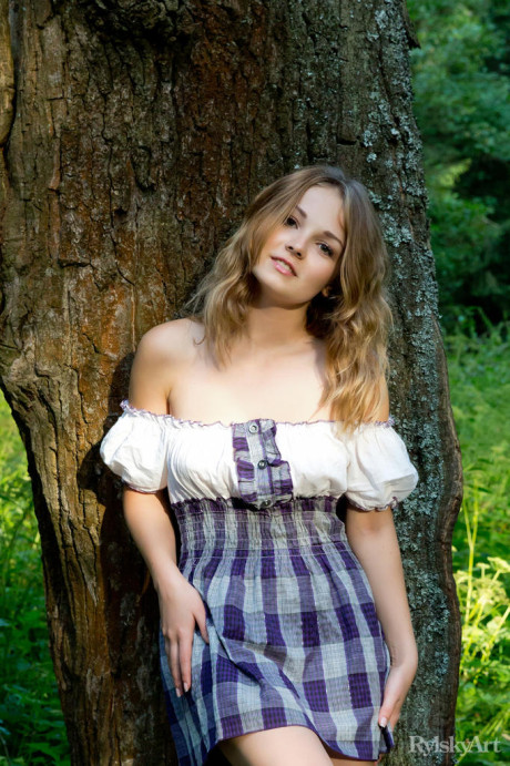 Stunning lovely young teen slut gf girl Jeff Milton exposes herself while walking on a dirt road - #66097