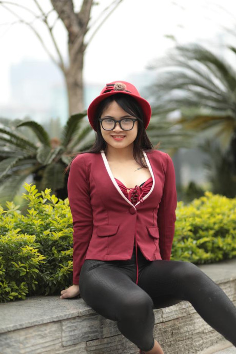 Skinny oriental babe Julia Myle posing in her stunning outfit outdoors - #54467