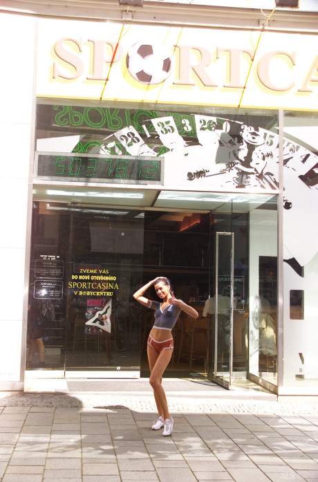 Young solo whore gf chick Madison models in public while wearing body paint only #4877