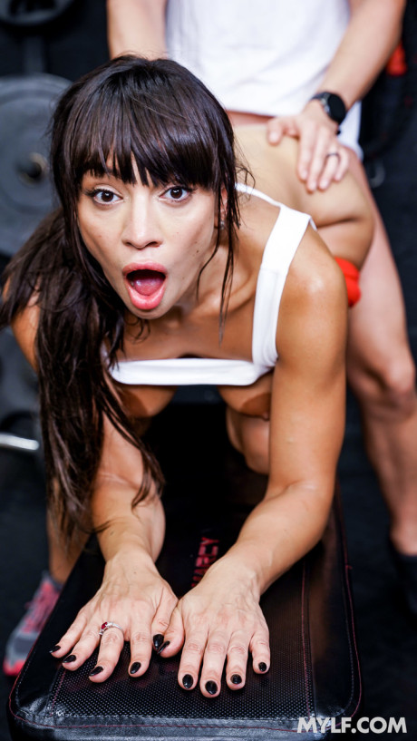 Arab MILF with gigantic boobies Sasha Pearl gets her mouth & cunt plowed at the gym - #224025