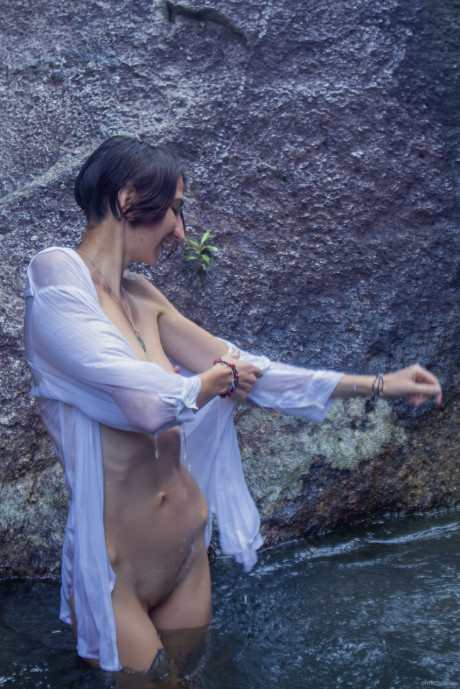 Erotic hottie performed by Alisa M nude Images - #248397