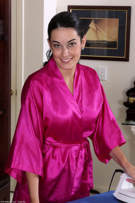 Horny housewife Nyla Parker drops her robe and spreads her silky vagina - #44507