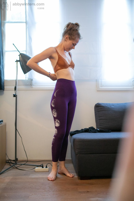 Fine Australian amateur with a hot butt Rose K puts some clothes on - #129411