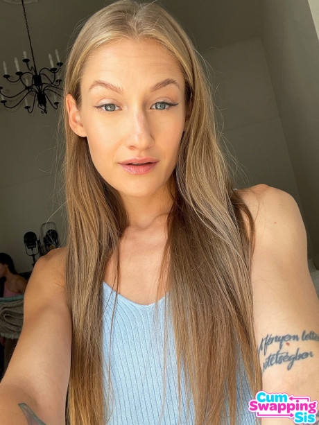 Stunning pretty babes Tiffany Tatum & Ohana skinny share a gigantic schlong & swap spunk - #84497