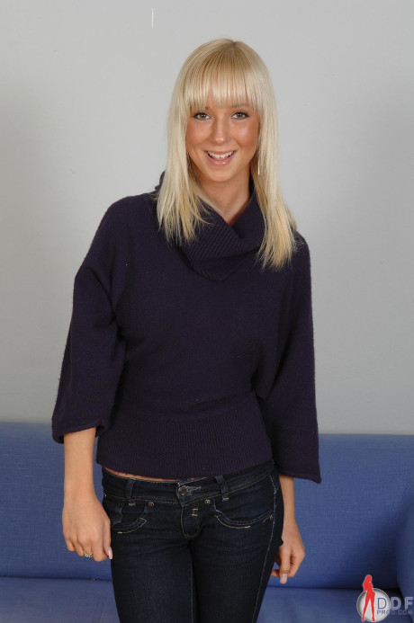 Yellow-haired newbie Natali Blond unveils her large tits & hot feet at the casting - #248267