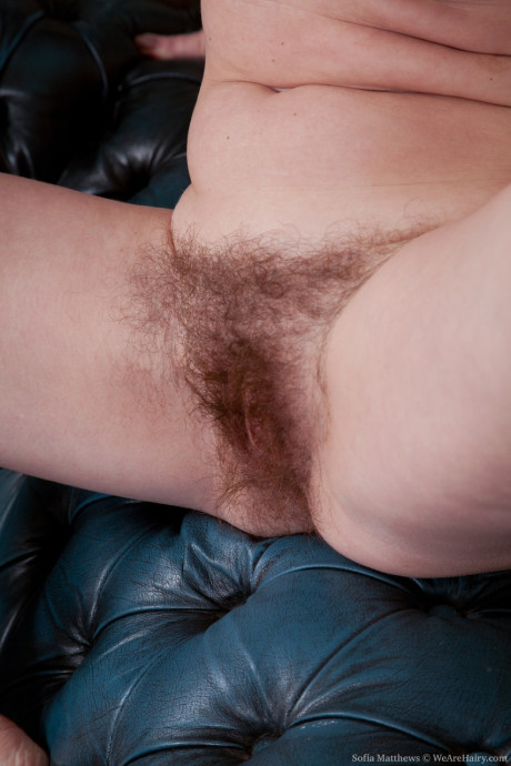 Brunette with curly hair Sofia Matthews reveals her thick booty and silky pie - #51130