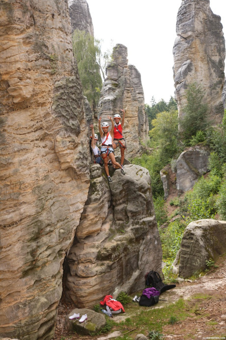Fine adventurers Sara J, Nessy & Ester B go topless while climbing a mountain - #131457
