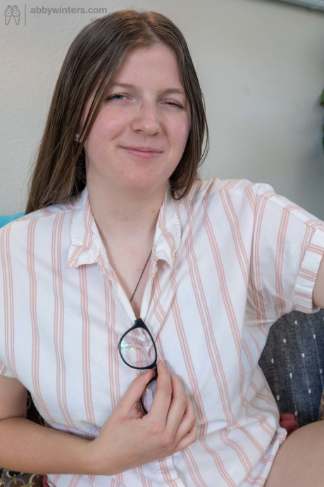 Amateur nerd Jacklyn revealing her chubby body and bushy pussy - #43407