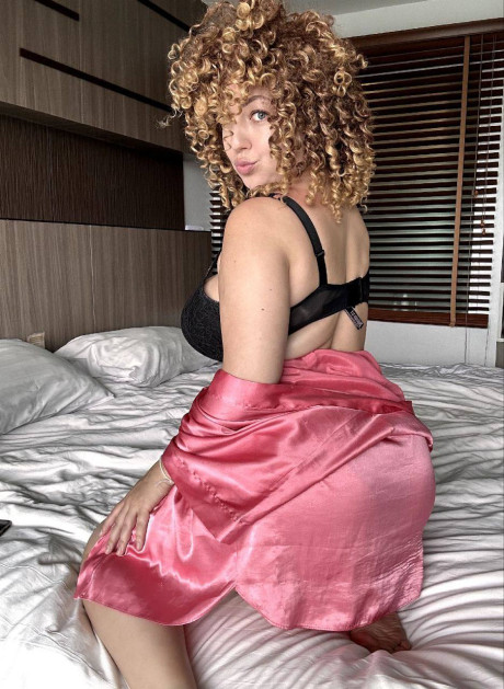 OnlyFans Hanna Zimmer featuring Hanna Zimmer Sex Pictures #3995