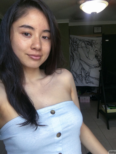 Lovely brunette shows off her ravishing large boobs in hot quarantine self shots - #737