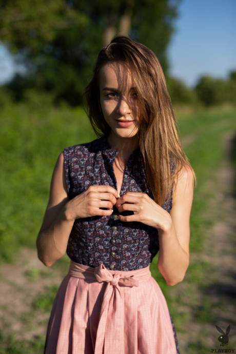 Sweet teen Vi Shy shows her skinny body while fully undressed outdoors - #154700