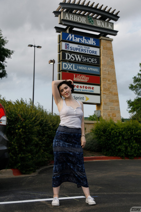 Nerdy Mexican babe Ophelia Palantine flashes her tits & strips in public - #26496