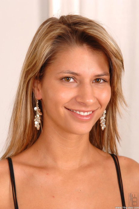 1 By Day starring Paloma XXX Pictures - #69826