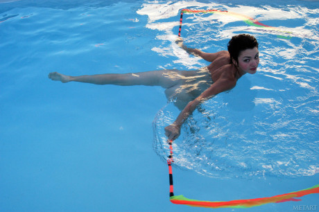 Pretty swimmer Maritza shows her sexy yummy titties & her awesome bush - #221068