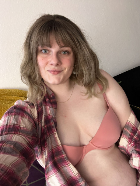 Ersties featuring Eve E XXX Pictures - #89233