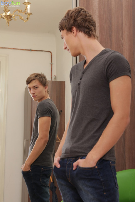 Hot twink Tommy Hunter shows off his enormous cock & his tight anal love hole - #4063