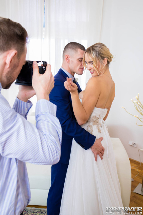 Blondie bride Anna Khara has sex with the groom and a photographer at once - #25783