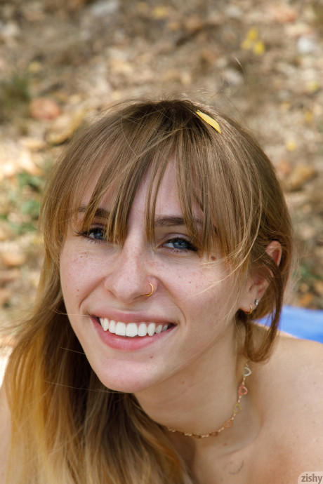 Sweet babe in behind shorts Angel Youngs shows off her juicy titties outdoors - #196715