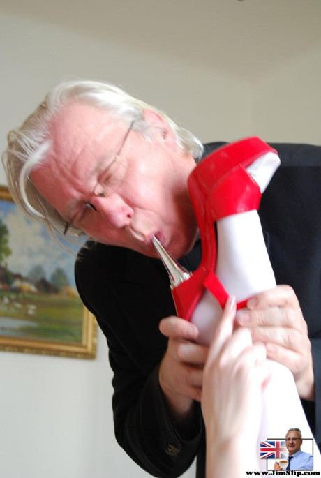 British girl Lara getting spit roasted in an intense amateur gangbang - #228387