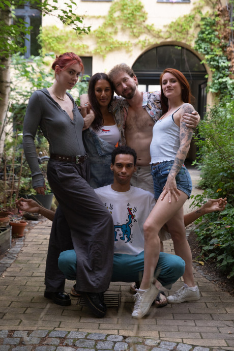 Lovely amateurs Zora, Kali and Alice E share massive penises while having group sex - #284229