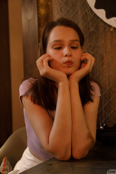 Russian whores Irina Telicheva and her friend are captured in candid action - #287091