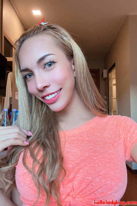 Blue-eyed asian t-girl shows off her alluring figure and poses provocatively - #56246