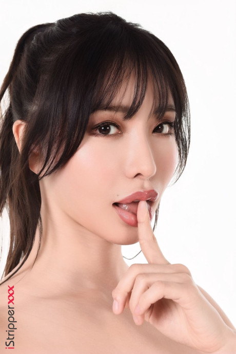 Oriental cutie Reina Ohara removes pretty attire before masturbating with a toy - #298522