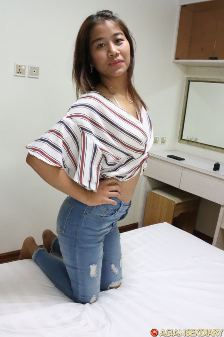 Horny asian bitch girlfriend broad Bea undresses slowly and spreads her legs for POV sex - #282980