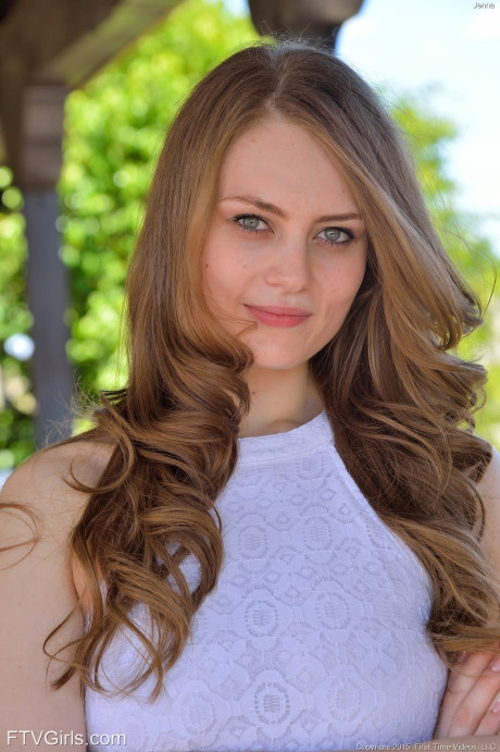 Adorable teen Jenna lifts her legs up and sticks a rubber toy in her snatch - #319047