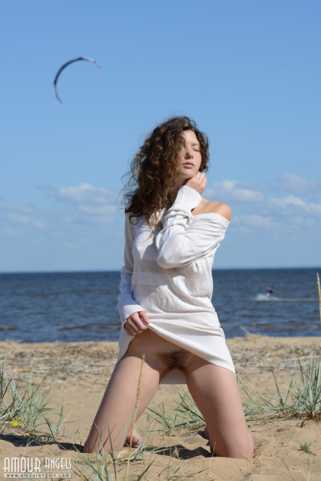 Teenie solo bitch GF girl with nice tits feels the wind on her bareback skin at the beach - #285541