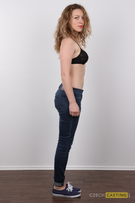First timer with red lips takes off all of her clothes to pose naked for the firs - #269248