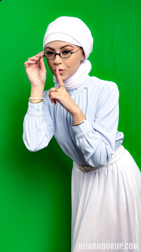 Arab schoolteacher Ruby Moon gets gangbanged while teaching a night class - #64087