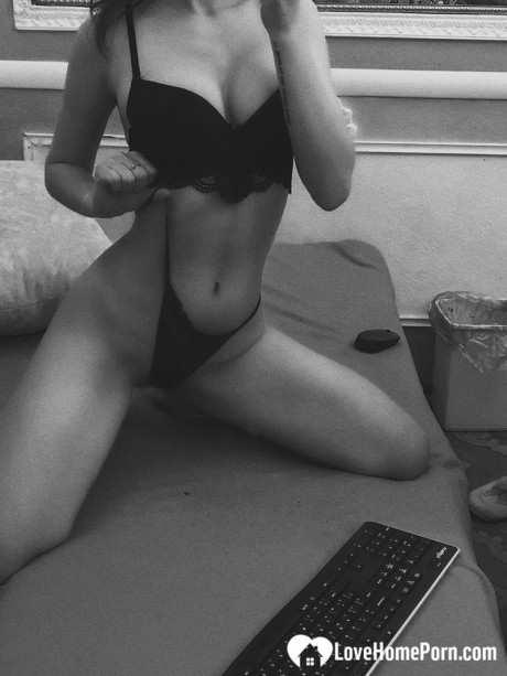 Amateur nerd teases with her booty and nice natural boobies in cute selfie action - #57072